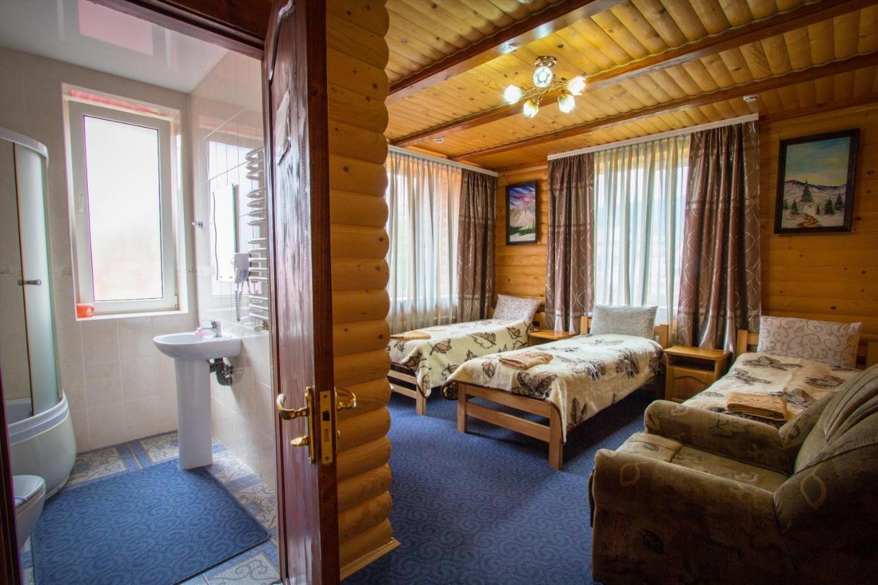 У Мар'Яни І Назара Hotel Яремче Екстериор снимка