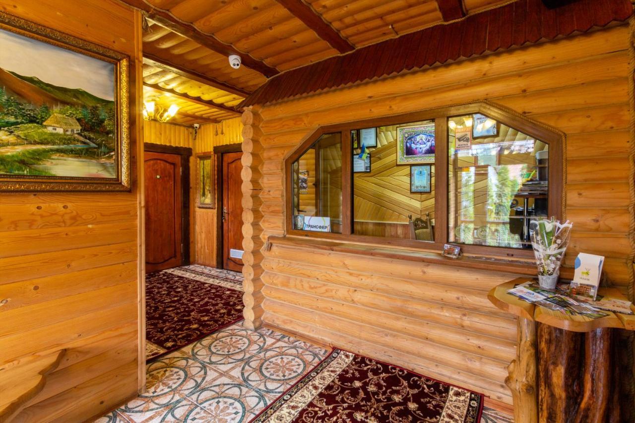 У Мар'Яни І Назара Hotel Яремче Екстериор снимка