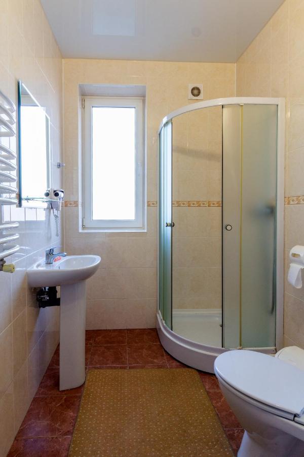 У Мар'Яни І Назара Hotel Яремче Екстериор снимка