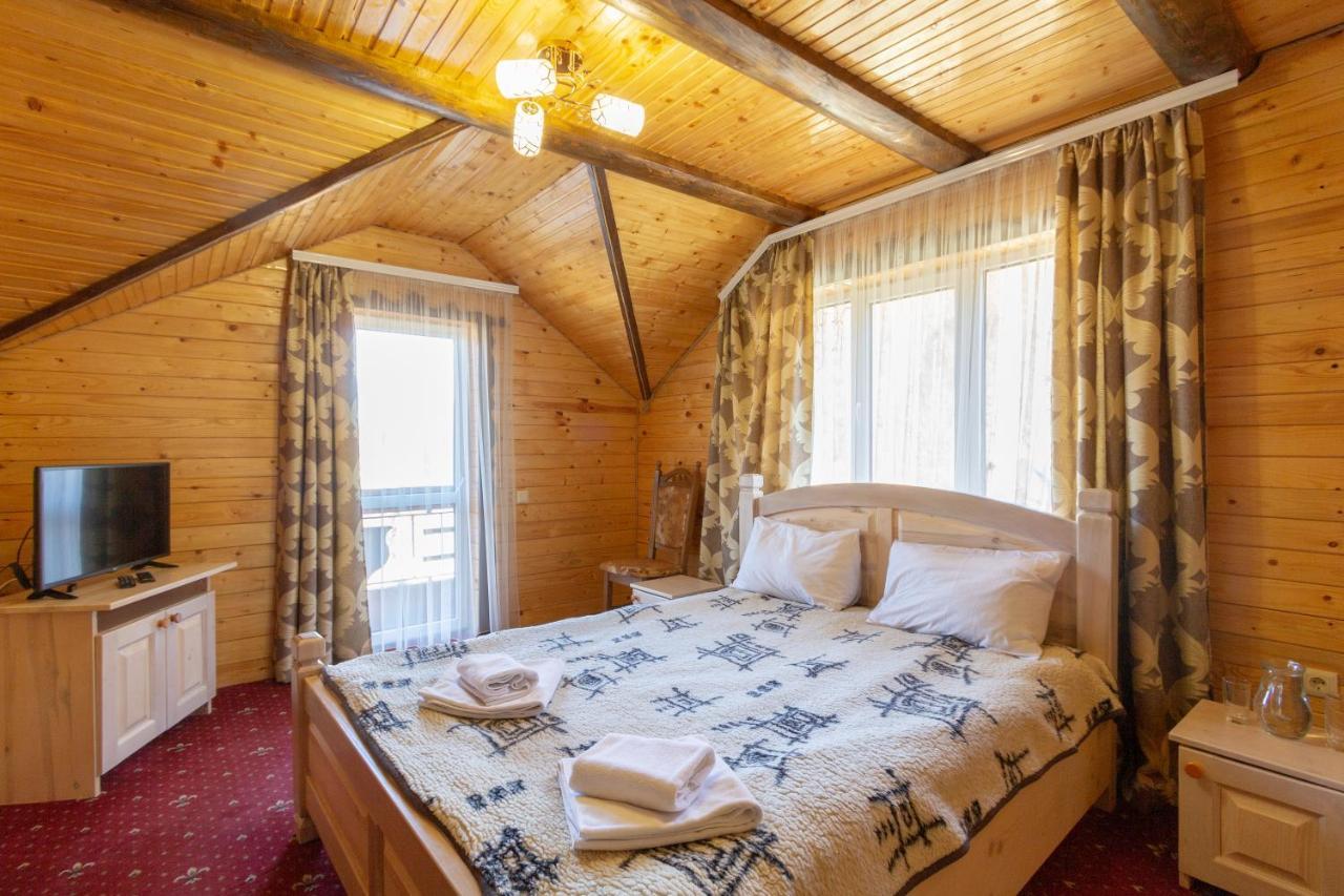 У Мар'Яни І Назара Hotel Яремче Екстериор снимка